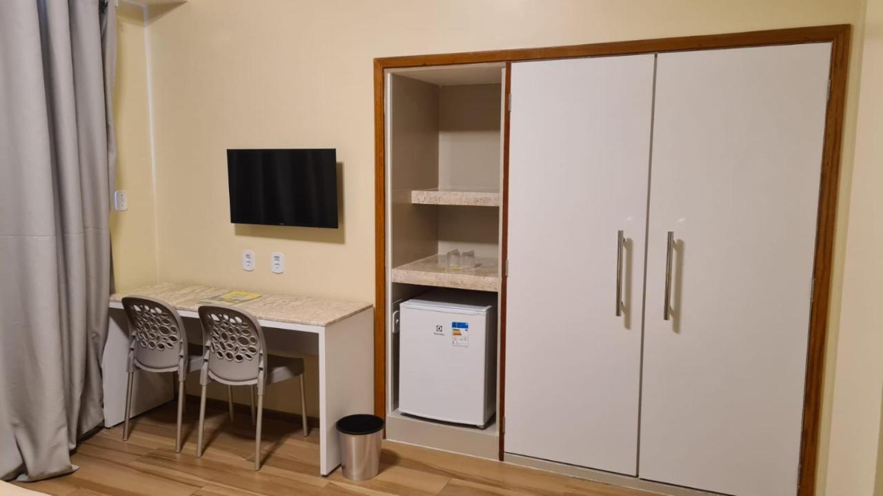 Hotel Sao Francisco เปเนโด ภายนอก รูปภาพ