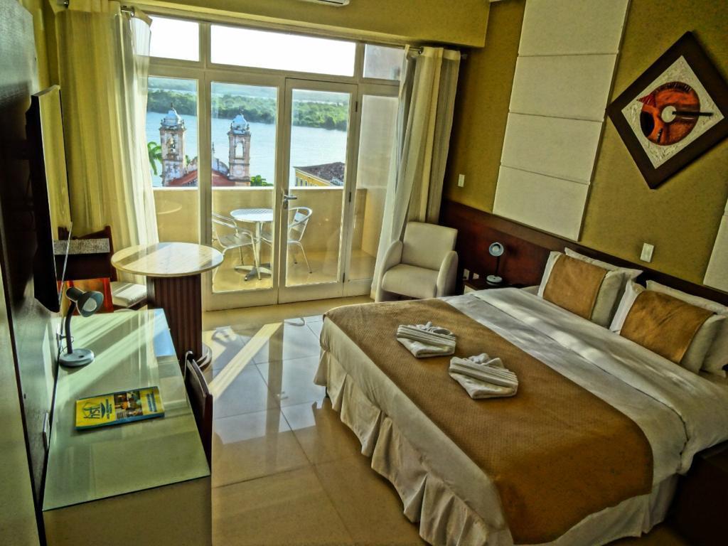 Hotel Sao Francisco เปเนโด ภายนอก รูปภาพ