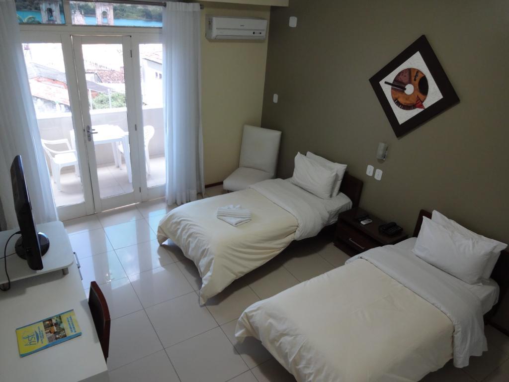 Hotel Sao Francisco เปเนโด ภายนอก รูปภาพ