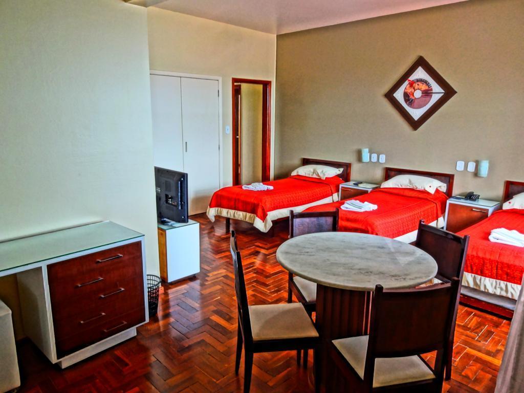 Hotel Sao Francisco เปเนโด ภายนอก รูปภาพ