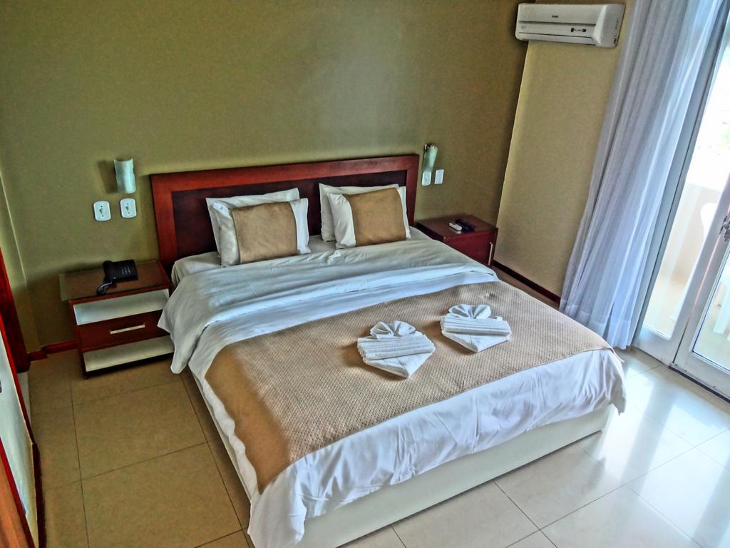 Hotel Sao Francisco เปเนโด ภายนอก รูปภาพ