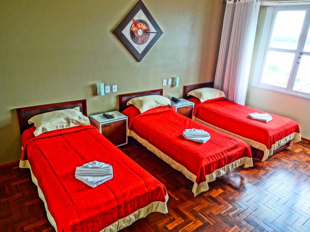 Hotel Sao Francisco เปเนโด ภายนอก รูปภาพ